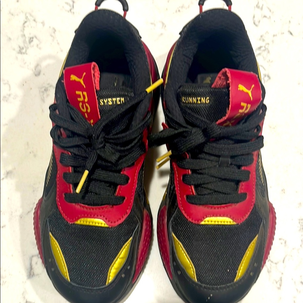 Puma Black and Red Sneakers with Sporty Design